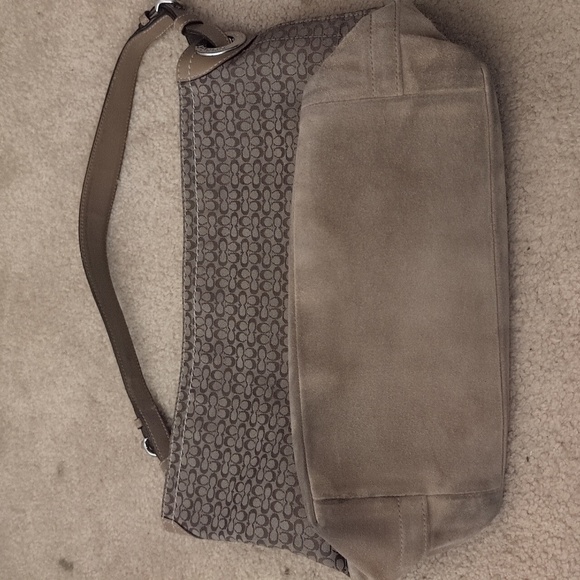 Coach Signature Logo Brown Satchel Handbag - Picture 4 of 11